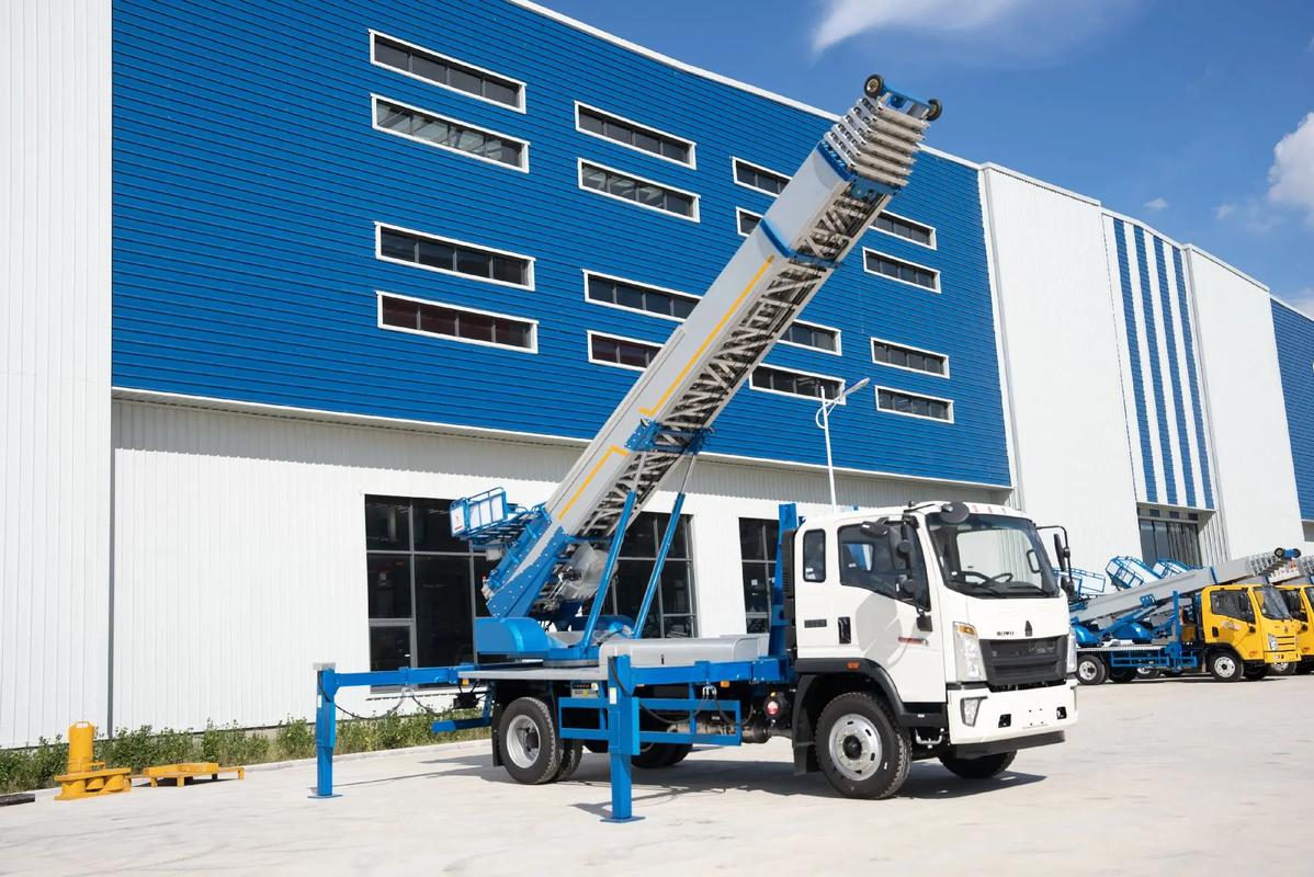 谷城小型云梯车上料车租赁多少钱