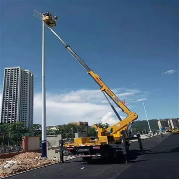 谷城维修路灯的曲臂升降车出租