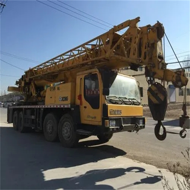 谷城哪里有专业吊车出租